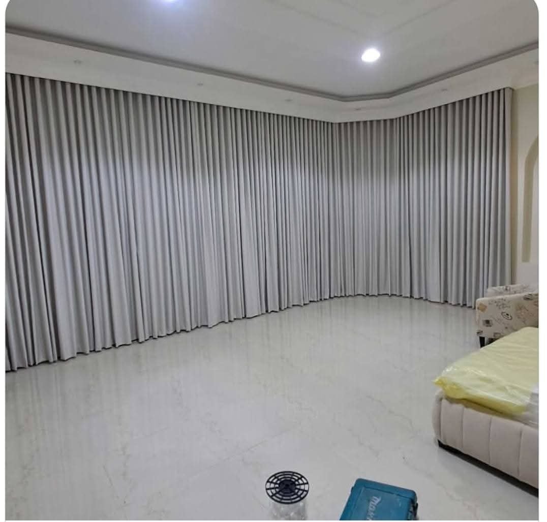Wave design curtain and sofa carpet need anyone call and WhatsApp number 55936641 - Image 3