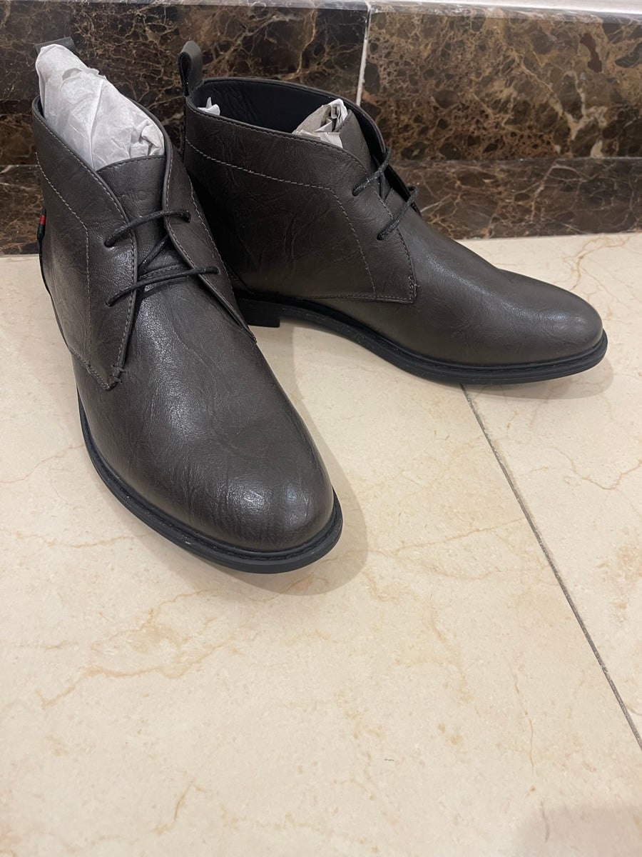 Excellent condition men’s size 43 shoes - Image 4