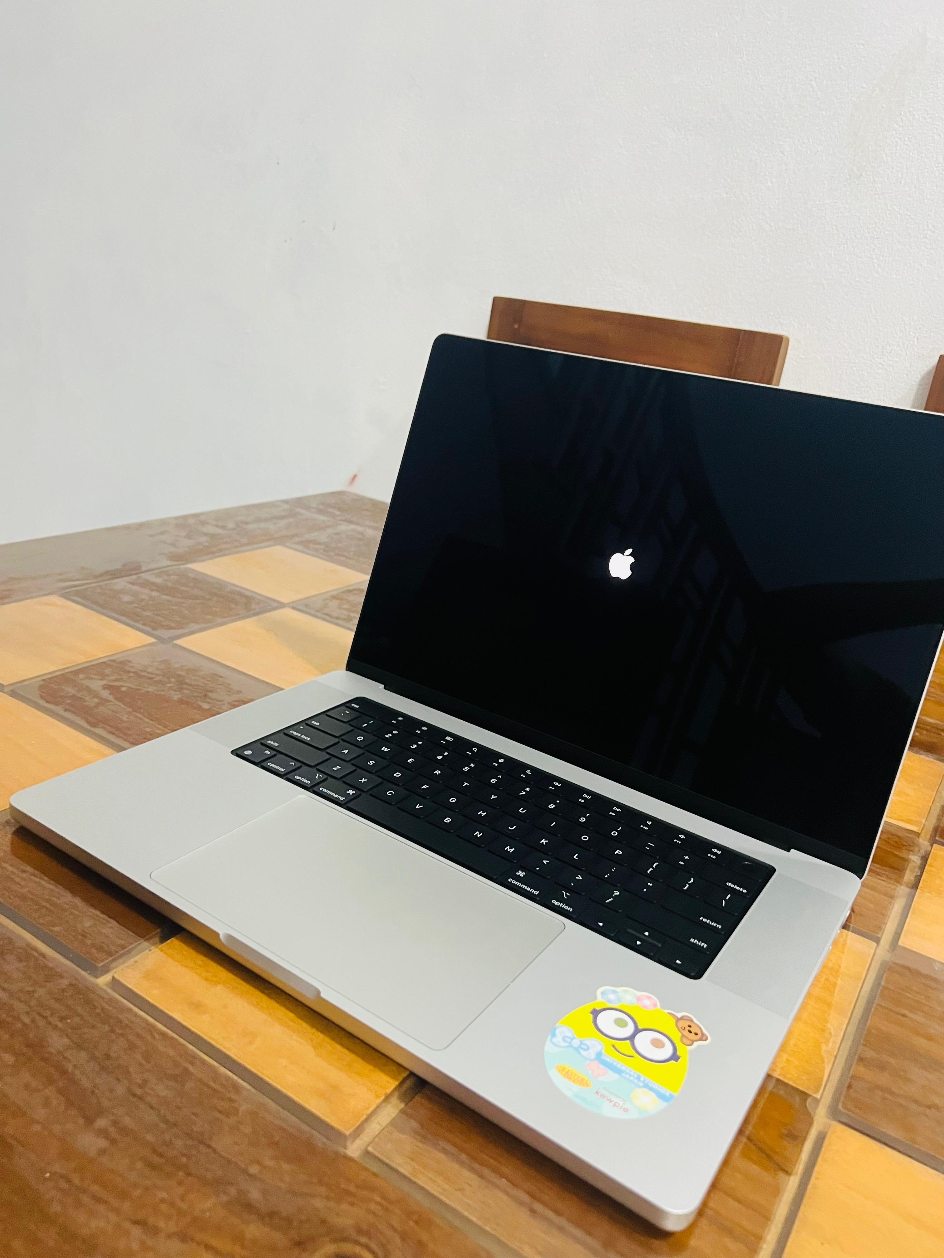 MacBook Pro 16" (2023) – M2 Pro | 16GB RAM | 1TB SSD | 96% Battery - Image 5