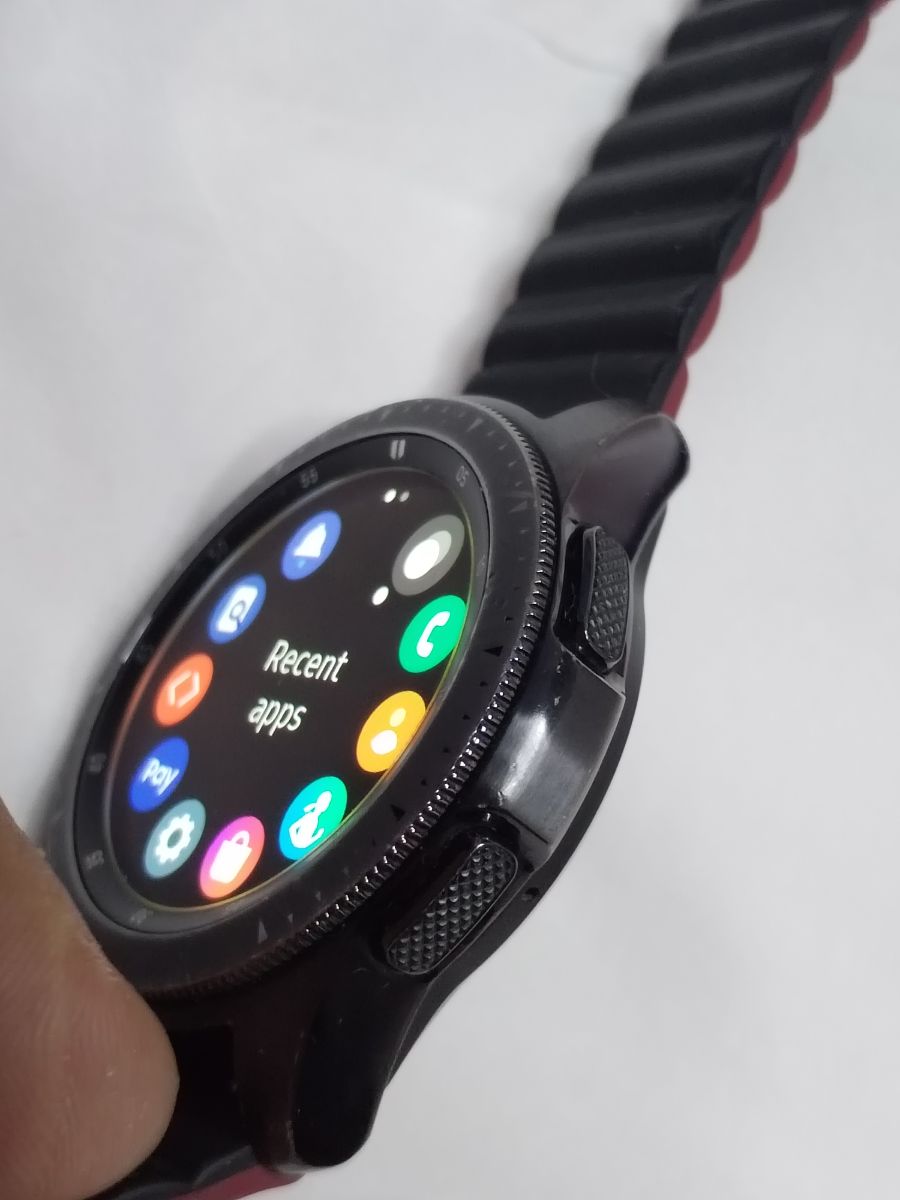 Samsung Galaxy Watch SM-R810 - Image 4