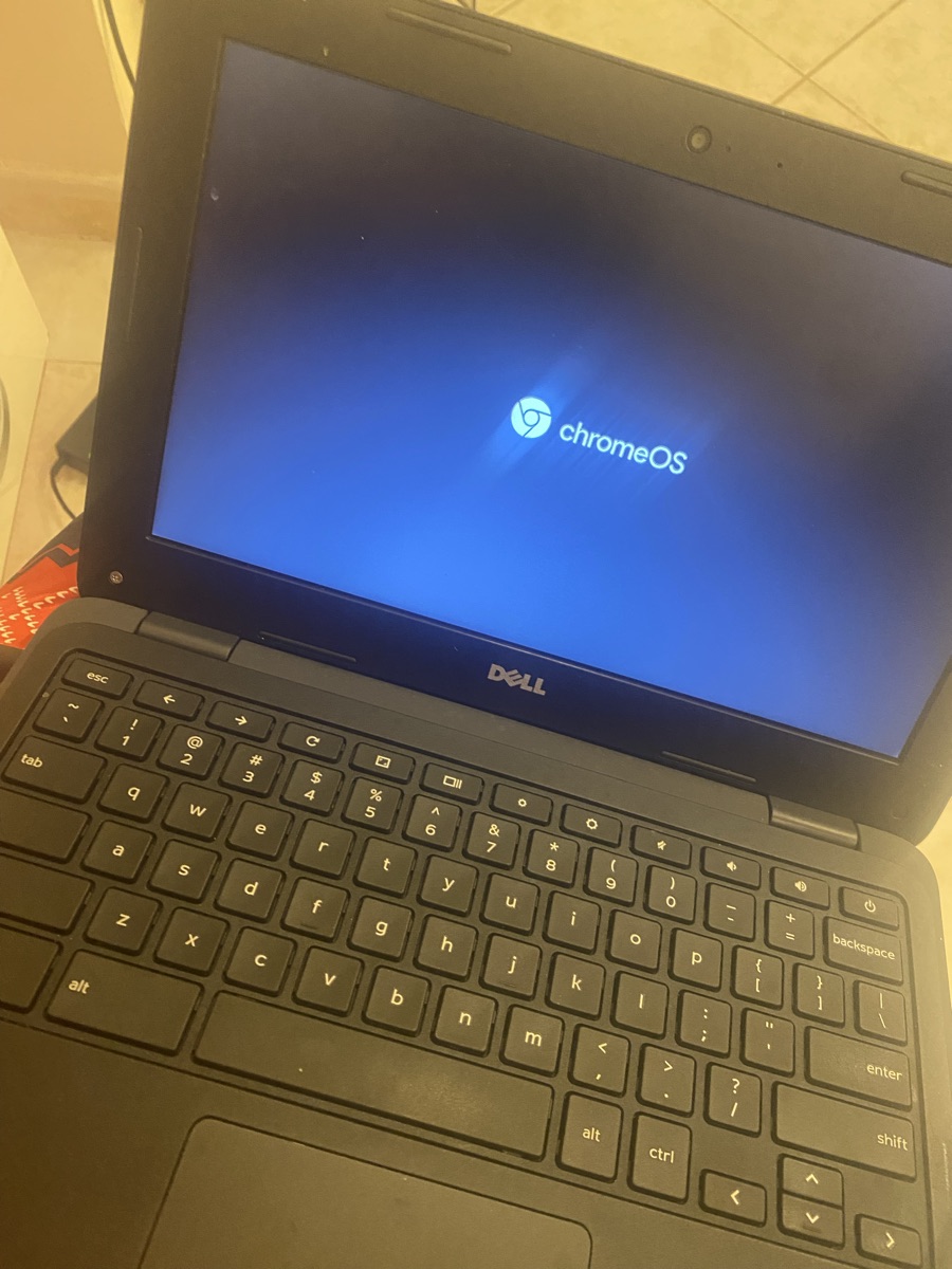 chrome book - Image 2