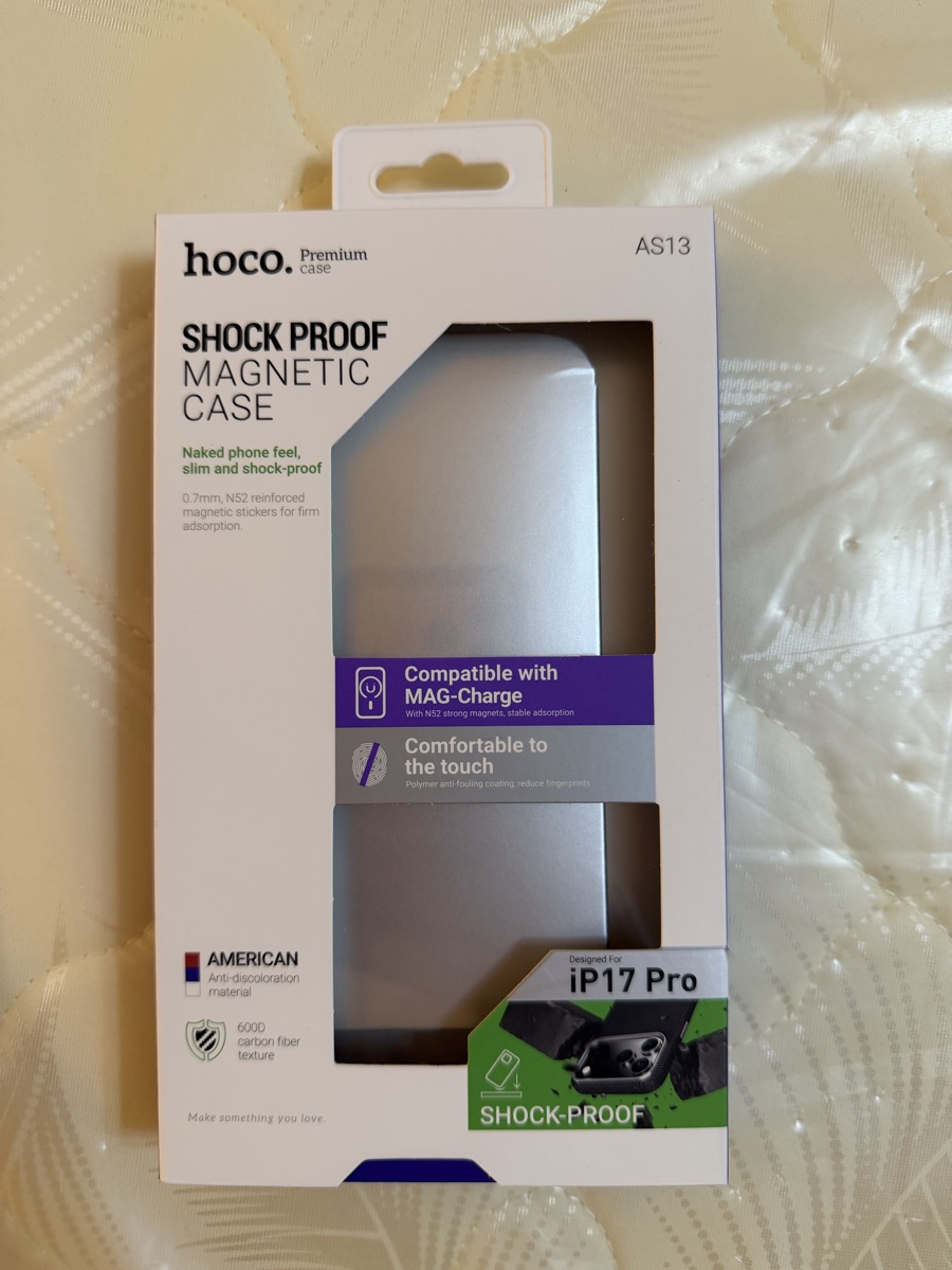 Hoco 17pro carbon fiber shock proof - Image 2