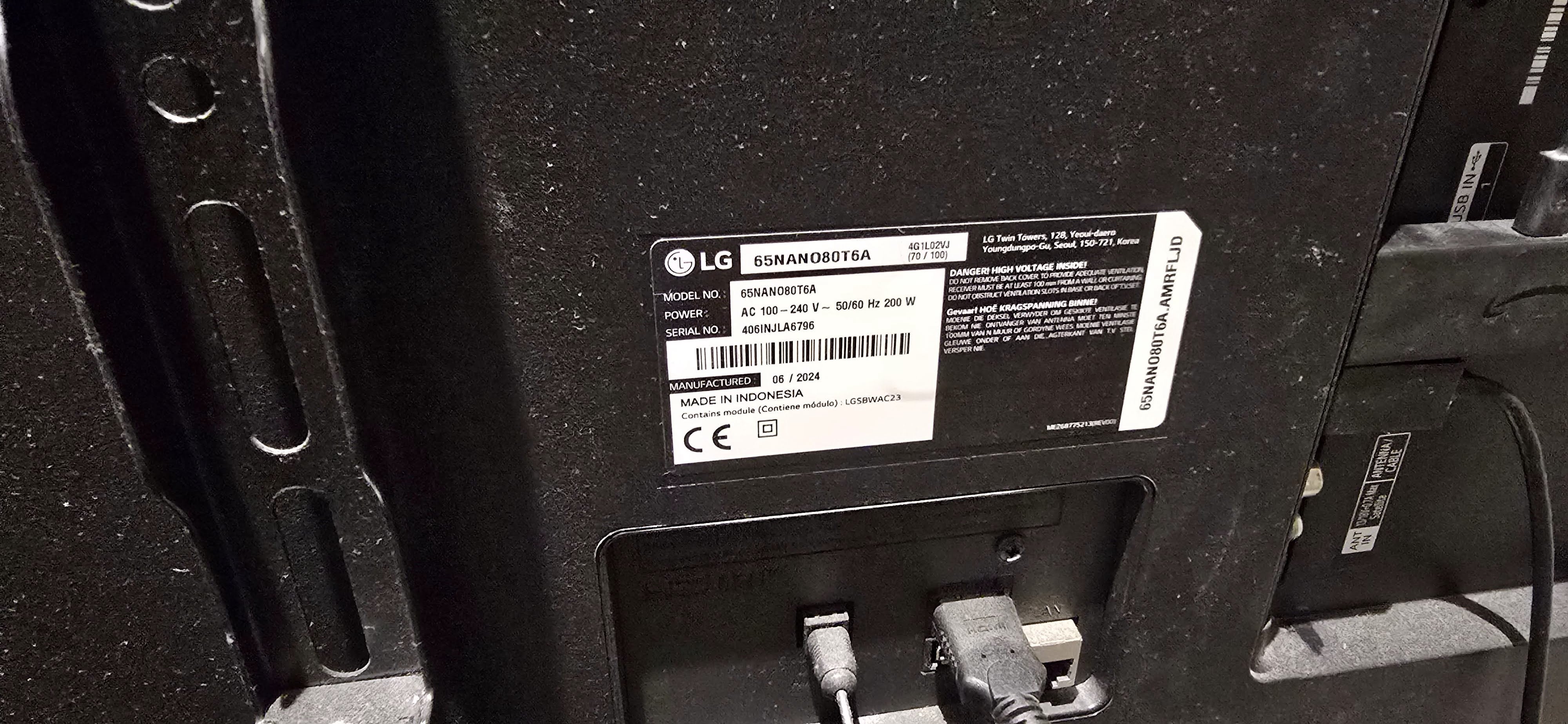 LG 65” NanoCell TV – broken screen. - Image 1