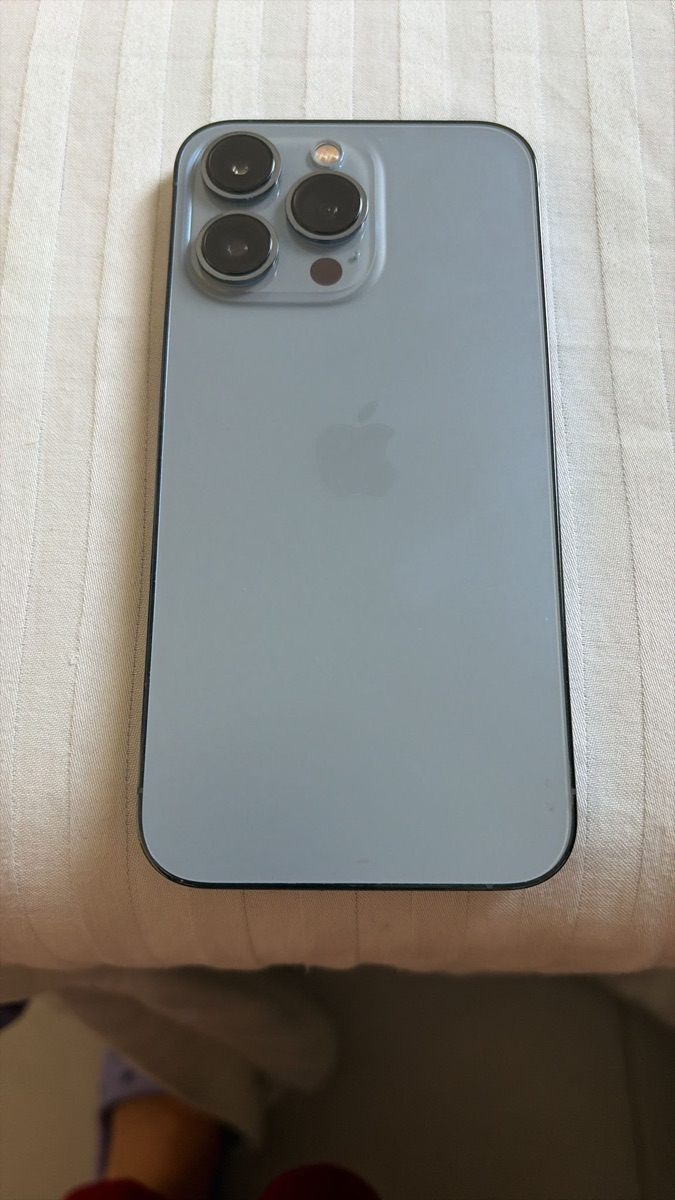 iPhone 13 Pro - Image 3