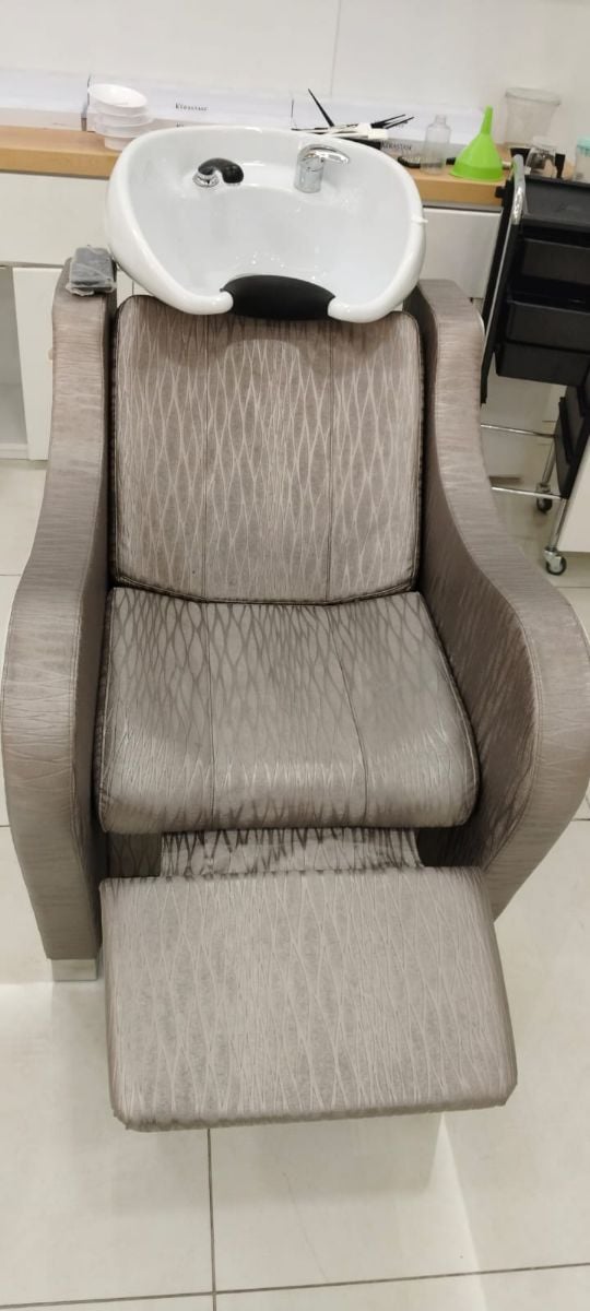 For sale Saloon furniture - Image 2