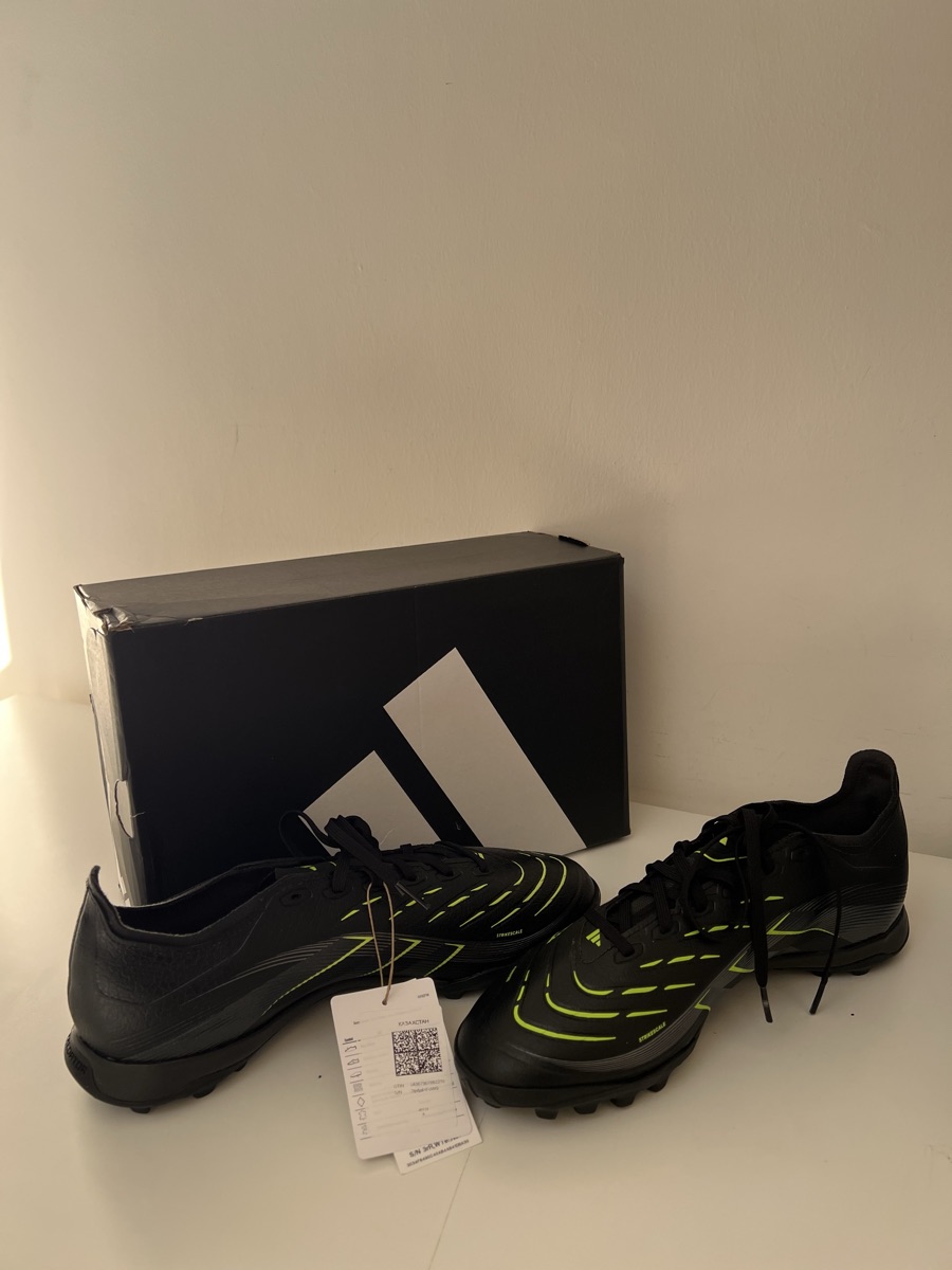 Adidas Predator League Turf boots - Image 2