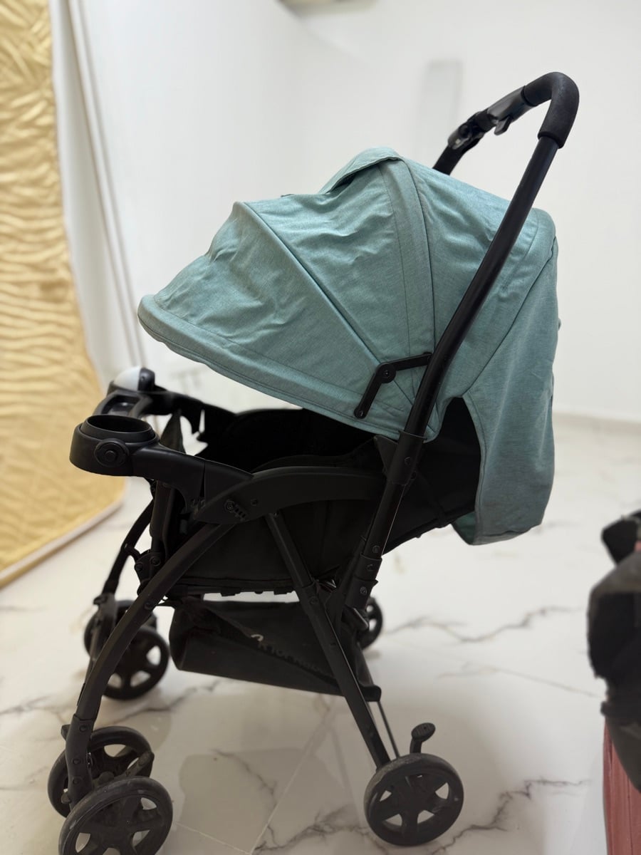 Baby stroller - Image 1