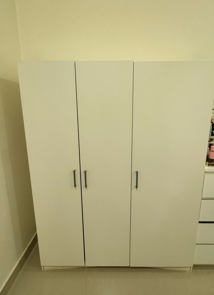 Wardrobe - Image 4
