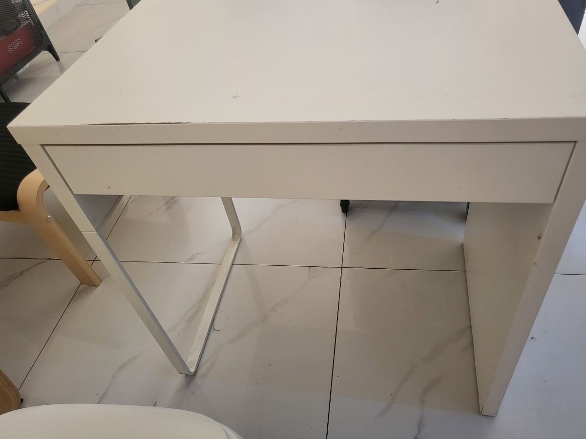 50* 75 cm Ikea kid desk with free Chair - Image 5
