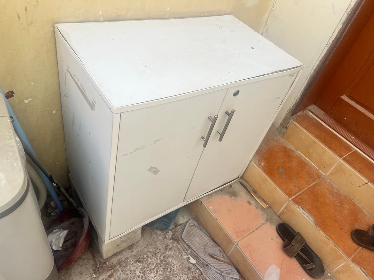 Shoe Rack and Oven - Image 2