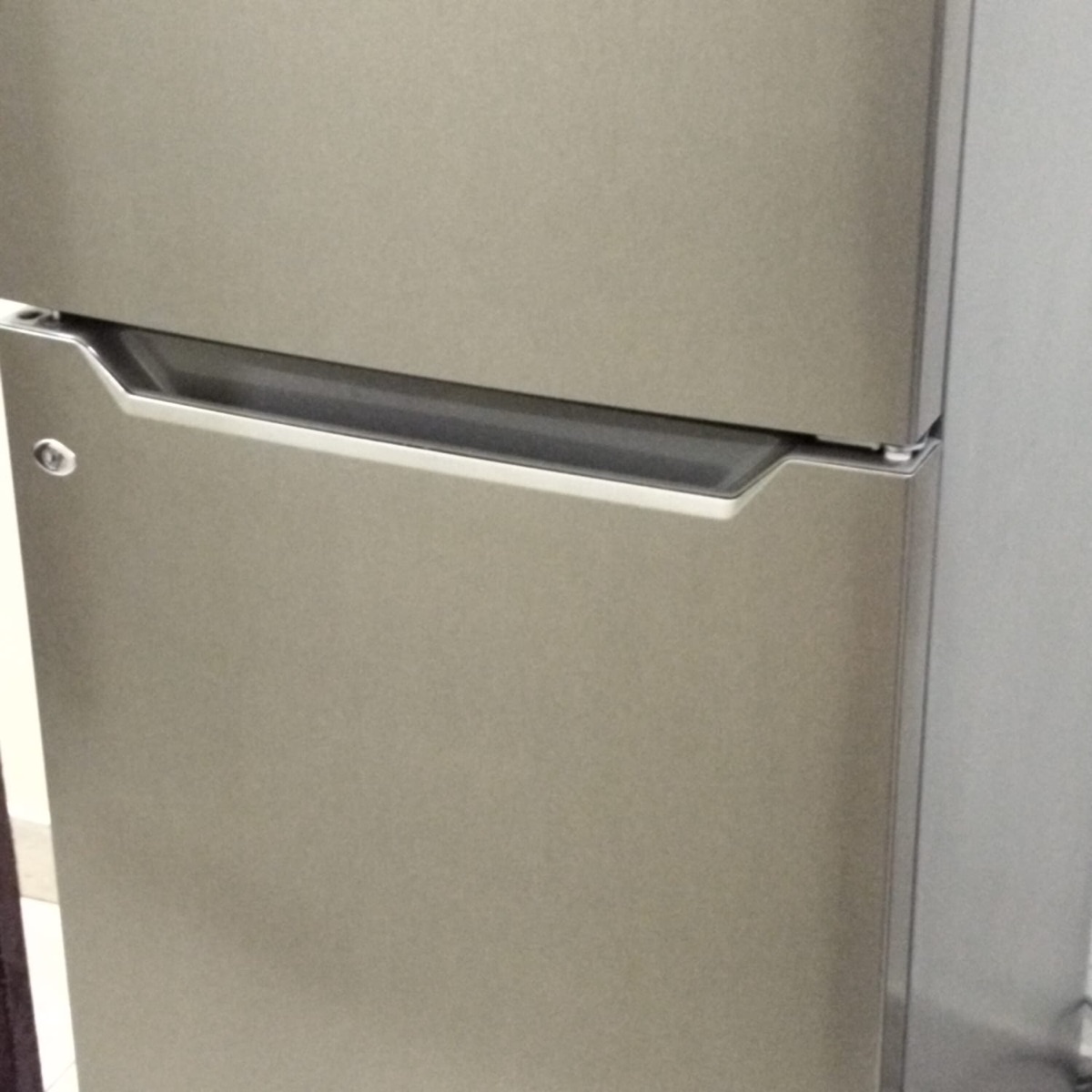 380 LTR DOUBLE DOOR SHARP REFRIGERATOR - Image 4