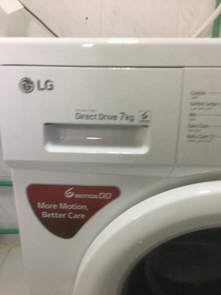 LG FRONT LOADING WASHING MACHINE 7KG - Image 5