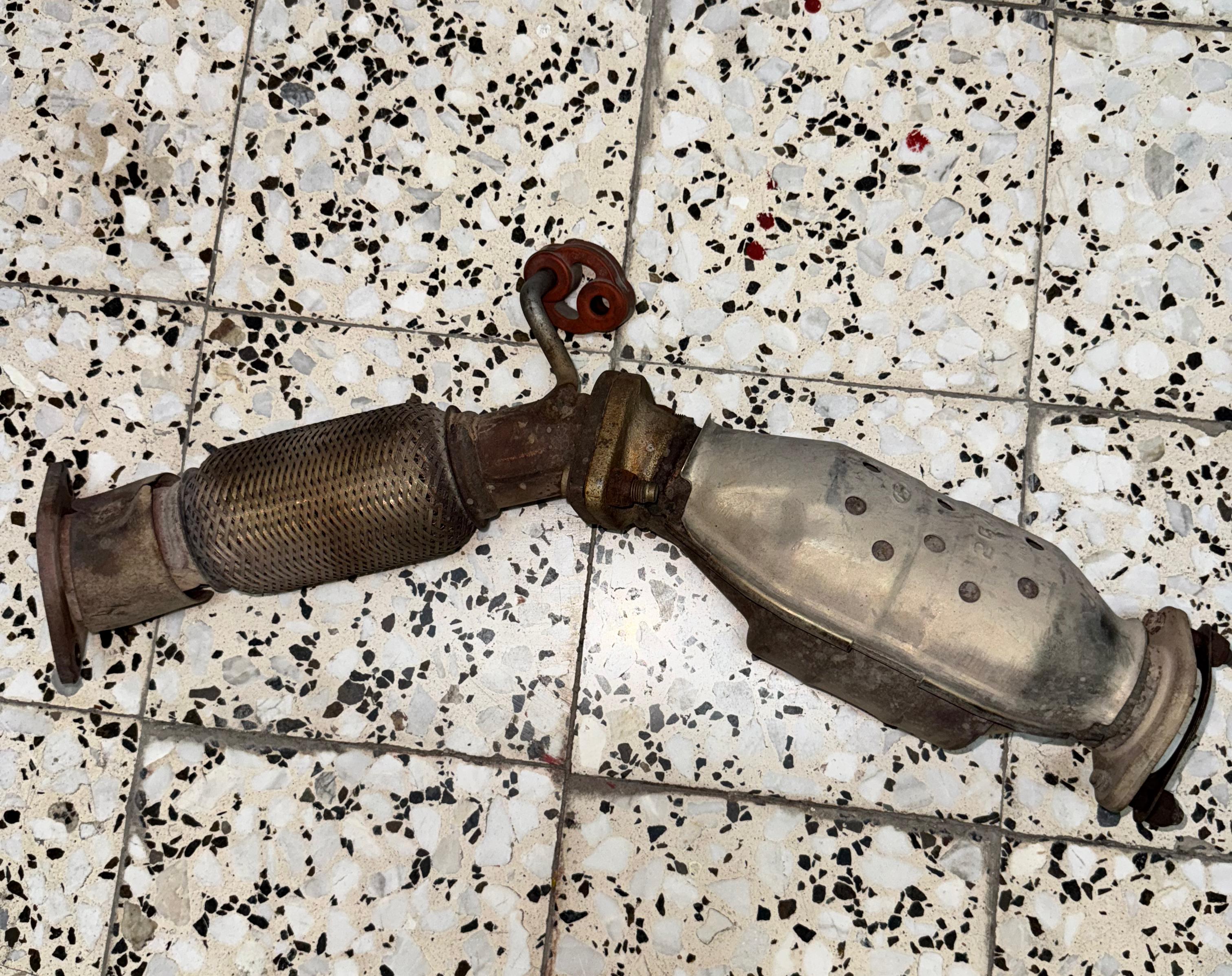 Catalytic converter for Kia cerato Koup  - Image 6