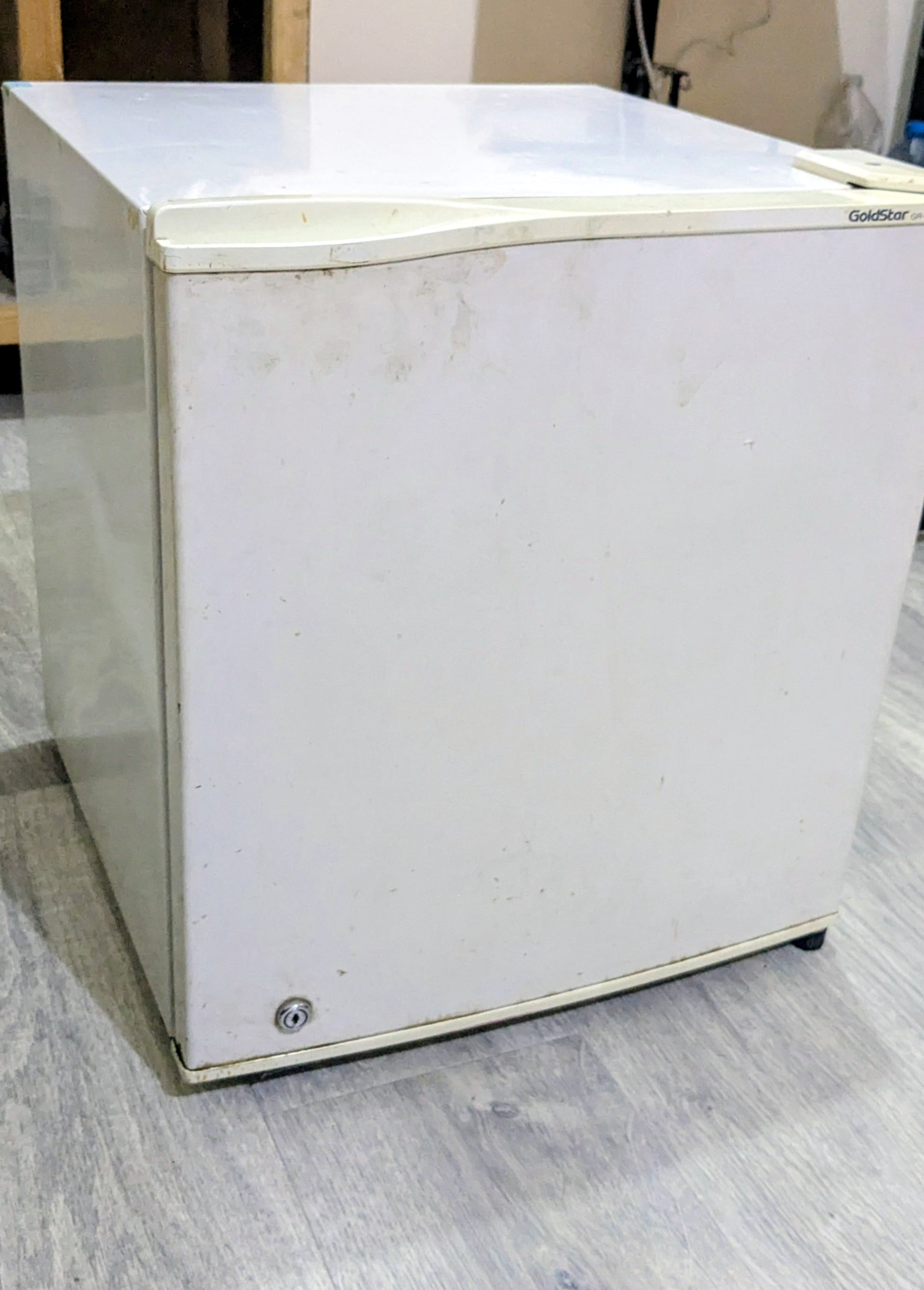 50ltr Refrigerator in very good condition ..urgent sale - Image 1