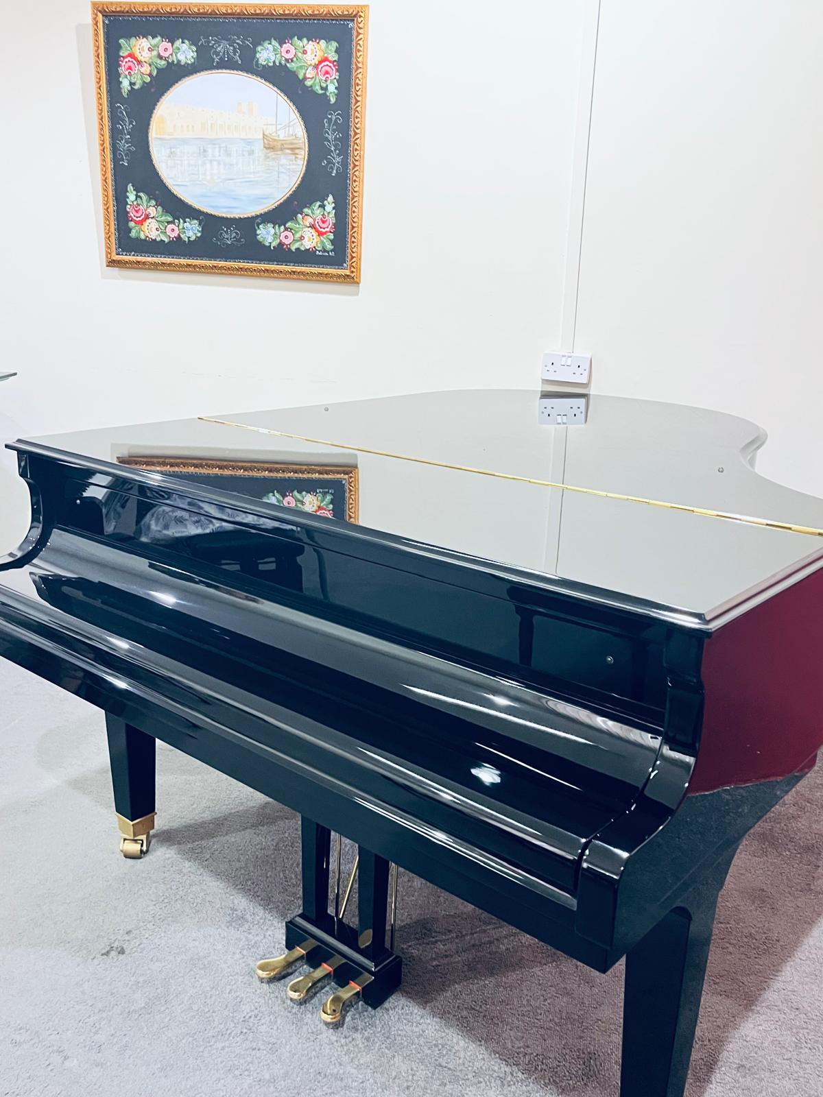 5′ 3″ Grand Piano • Ritmüller Legacy Black color  - Image 15