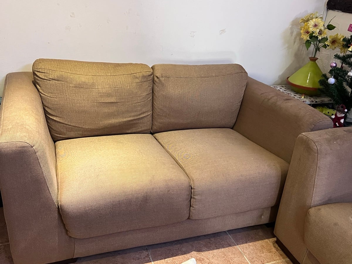 1 seater sofa for sale - Image 3