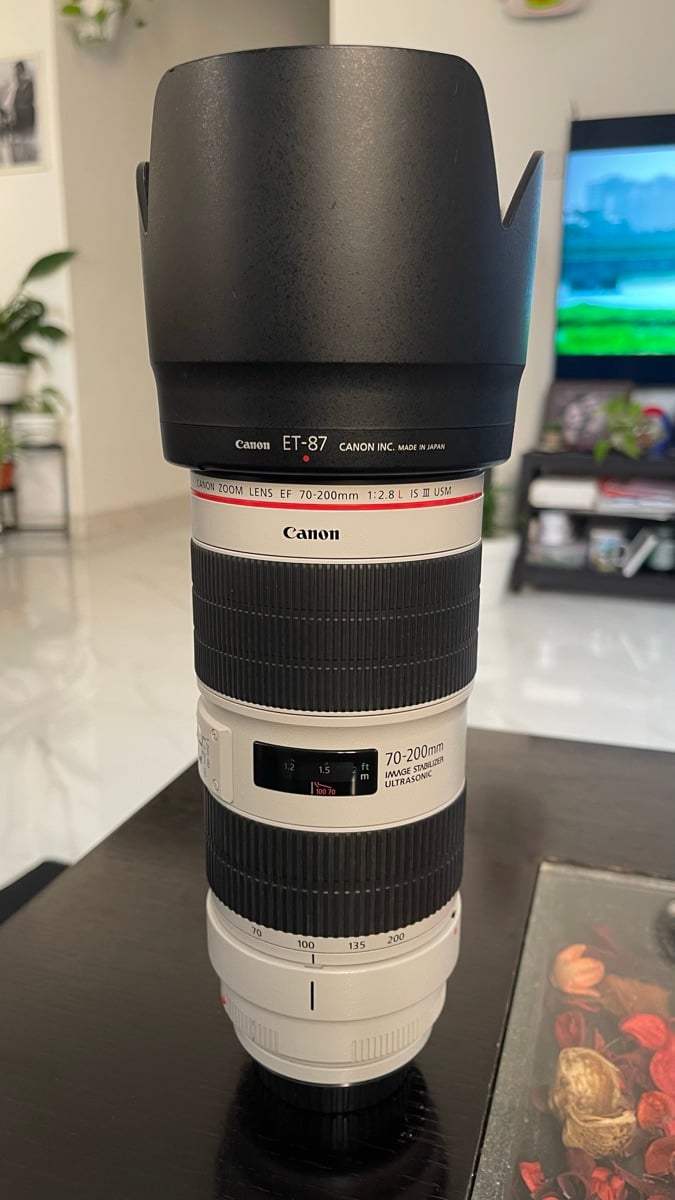 Canon EF 70-200mm f/2.8L IS III USM Lens in mint condition... - Image 4