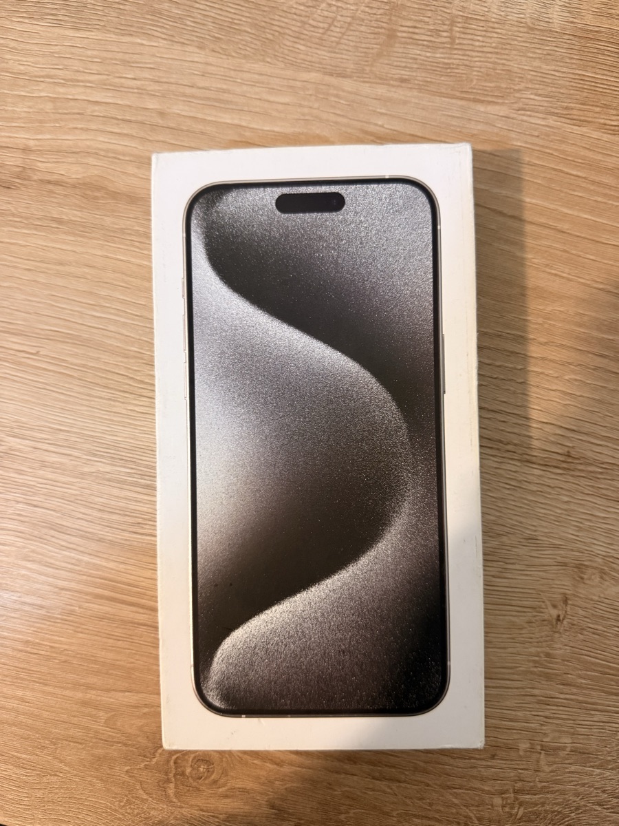 iPhone 15 pro max 256gb - Image 5