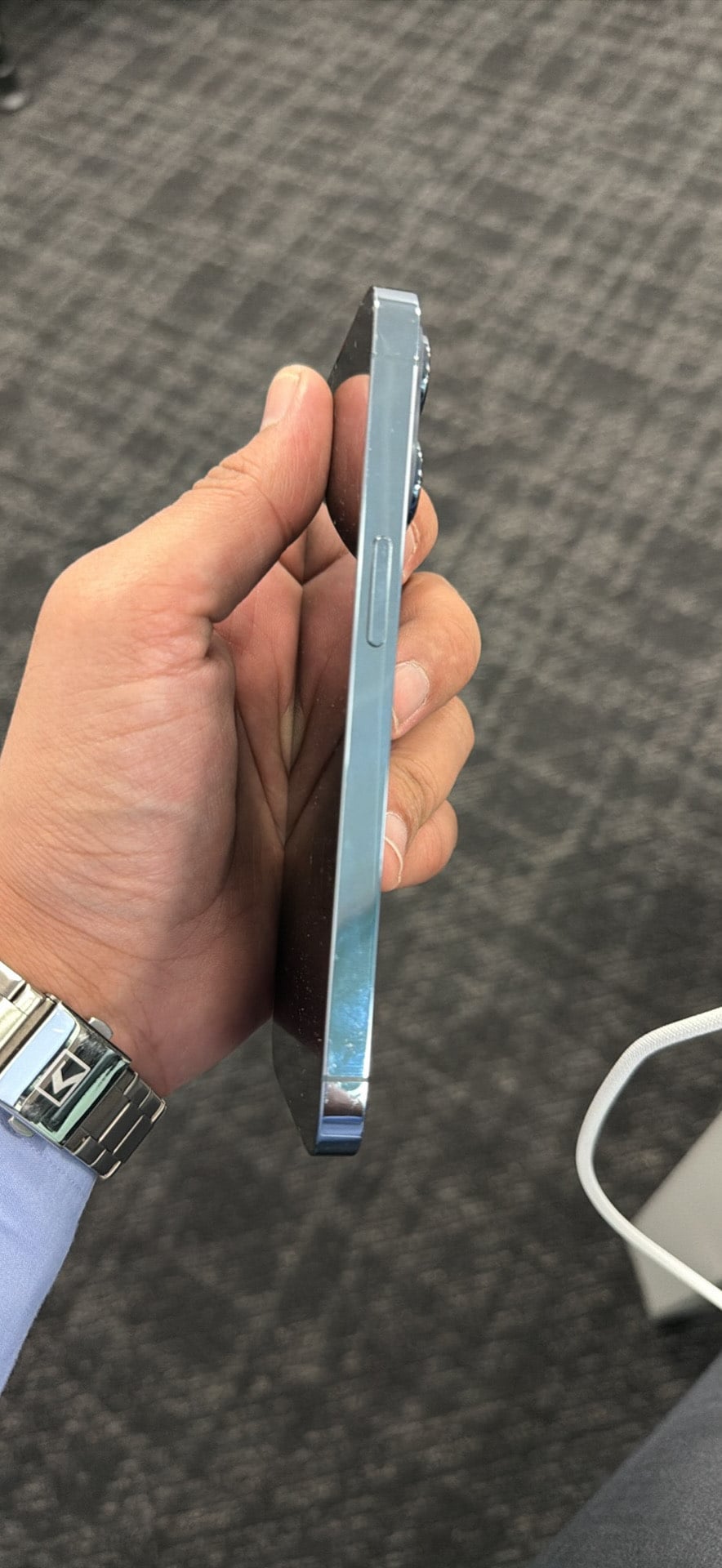 iPhone 13 Pro - Image 2