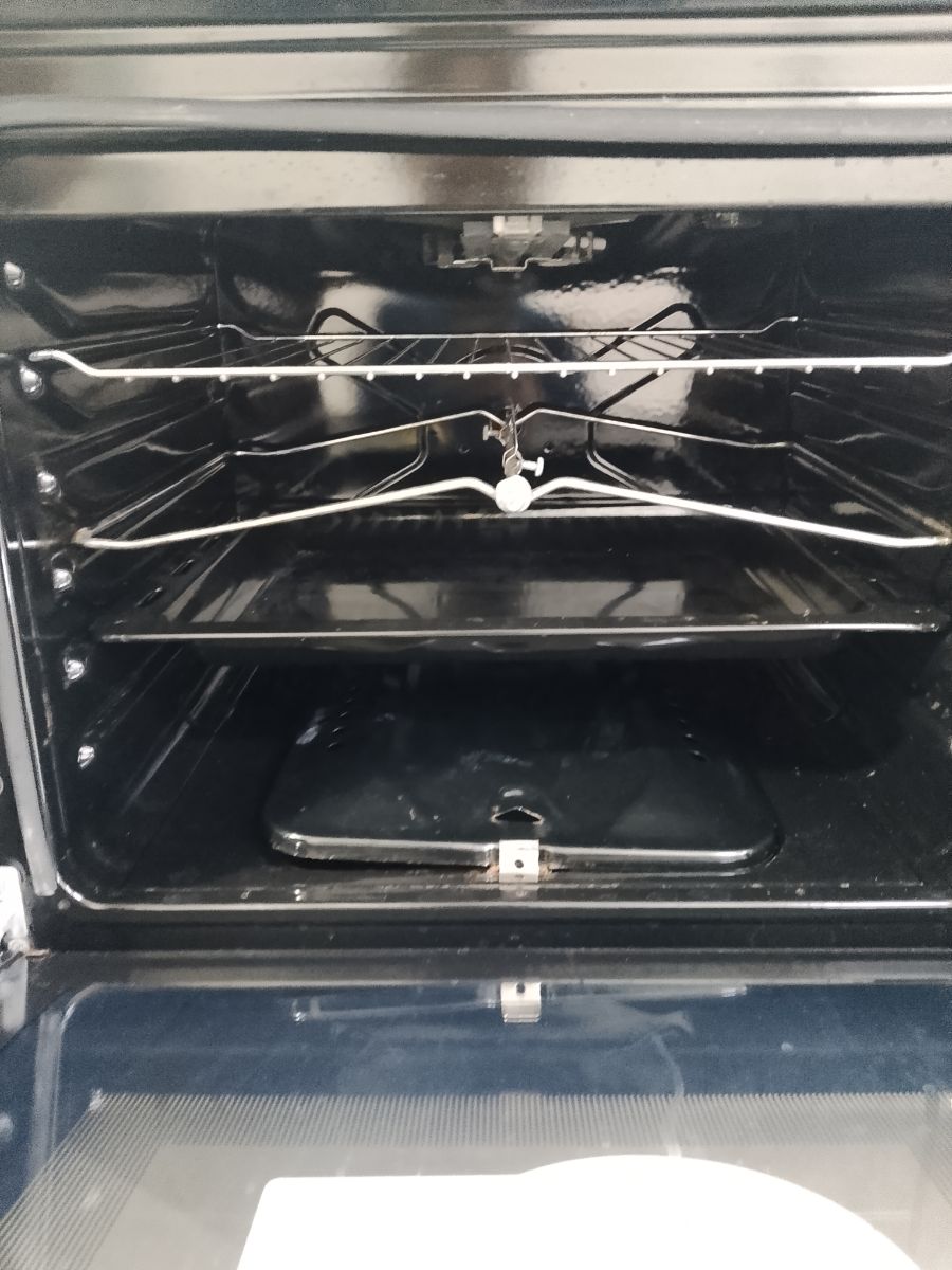 Gas stove for sale - Image 1