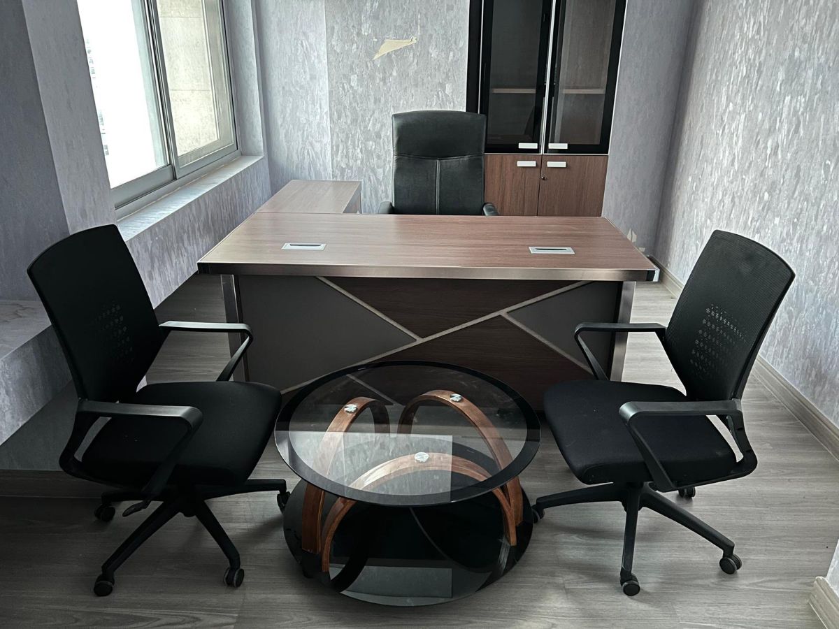 Used office desk study table metting table reception workstation sofa buy sell 33270617 - Image 10