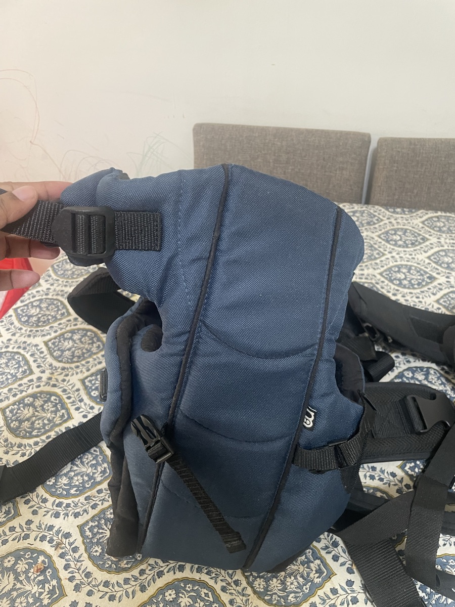 Baby carrier from Mother care and Soul (hardly used) - Image 2