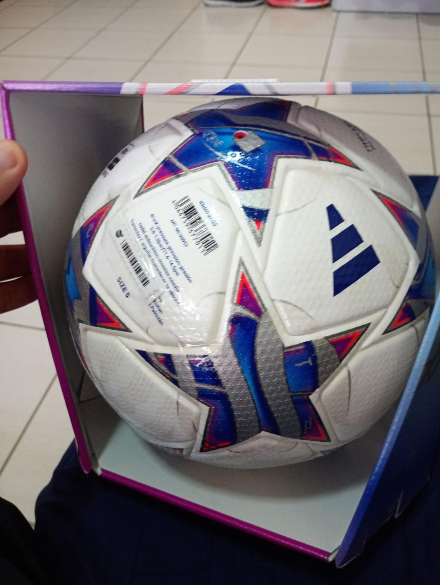 Official football match FIFA size 5 . - Image 4