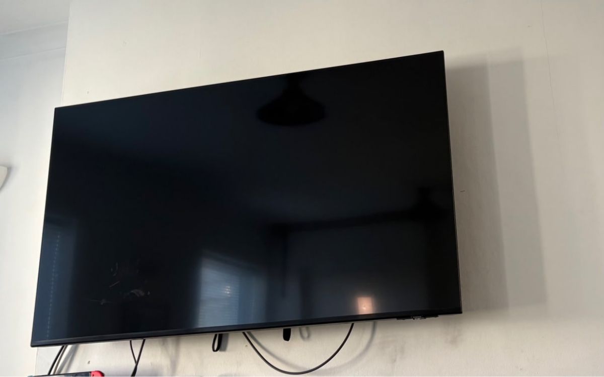 Samsung 43 inches TV ( LED) - Image 1