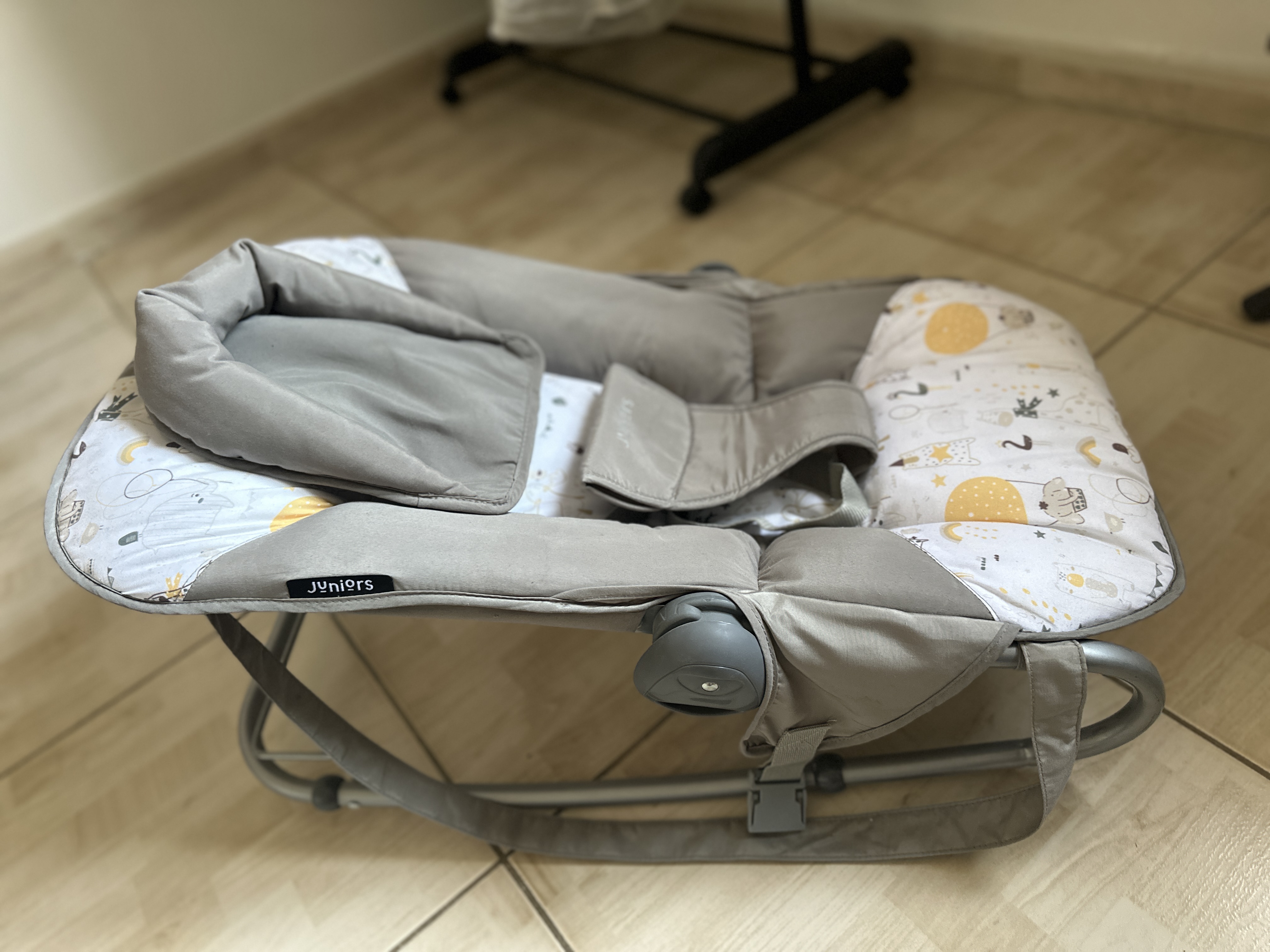 Juniors Kids swing chair - Image 1