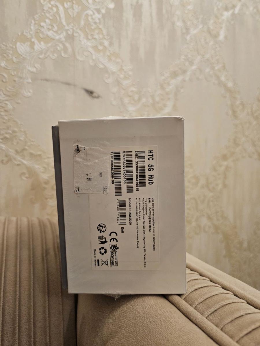 Brand new htc 5g hub router sealed box - Image 4