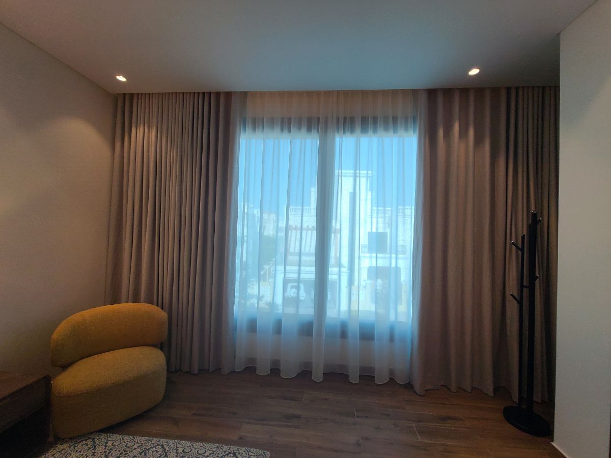 New model curtains selling and fixing available - Image 10