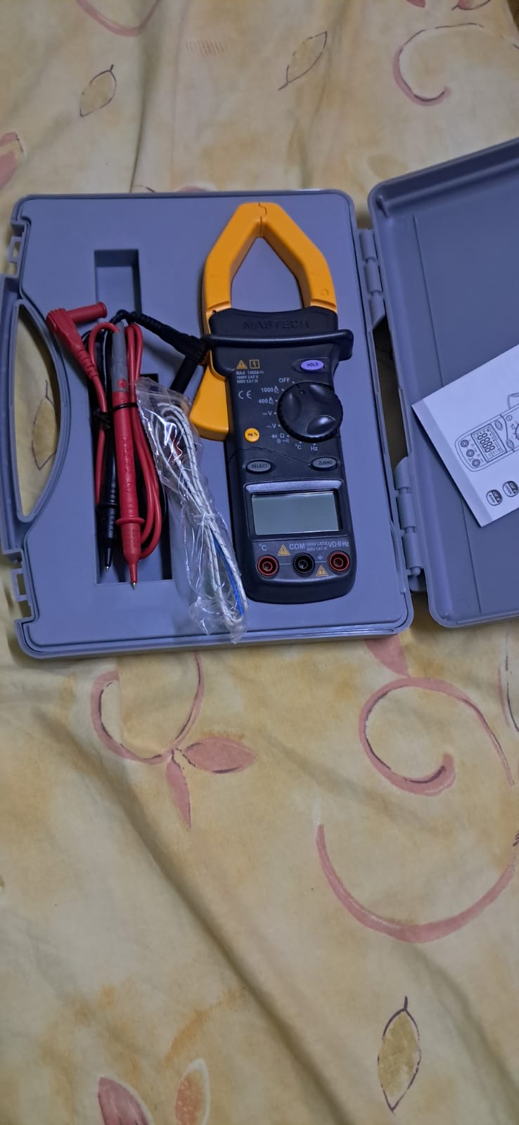 Mastech AC/ digital clamp meter - Image 3