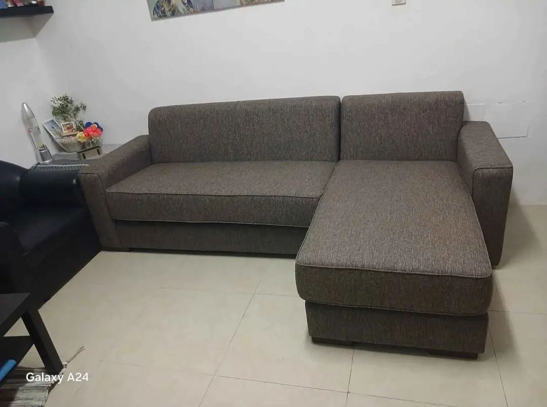 Qatar Airways furniture available - Image 1
