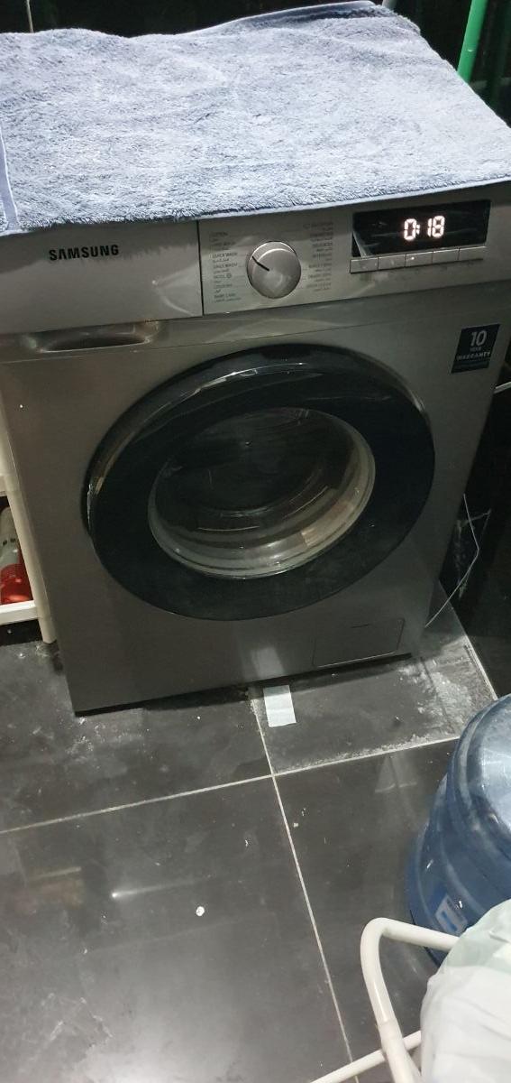 Samsung Washing Machine - Image 1