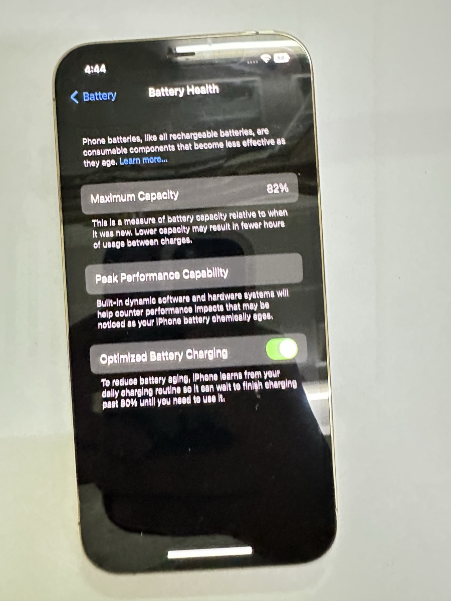 iPhone 12 pro - Image 4