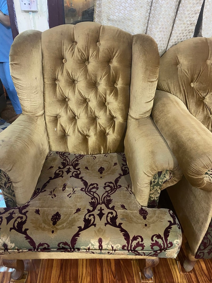 3+1+1 seater velvet golden sofa - Image 1