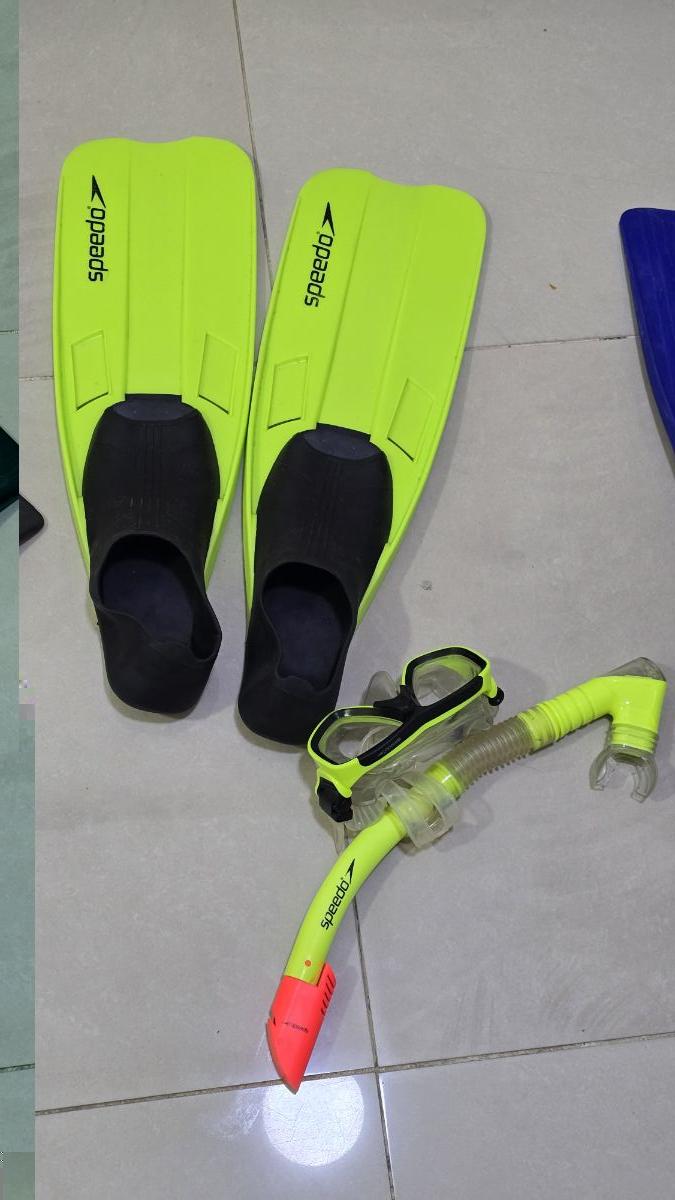 SPEEDO - Dual Lenses Mask, Snorkel and Fins Diving Set (SWIMMING & SCUBA) INCLUDING OTHER SCUBA SET AND FINS - Image 6