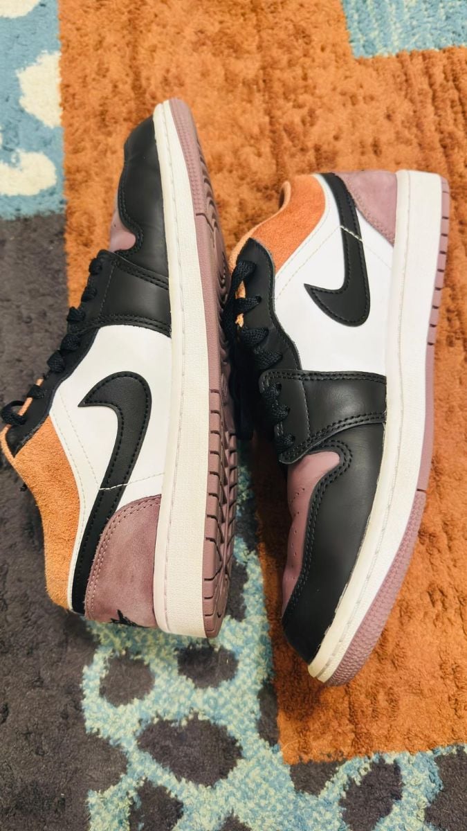 Jordan 1 lows - Image 3