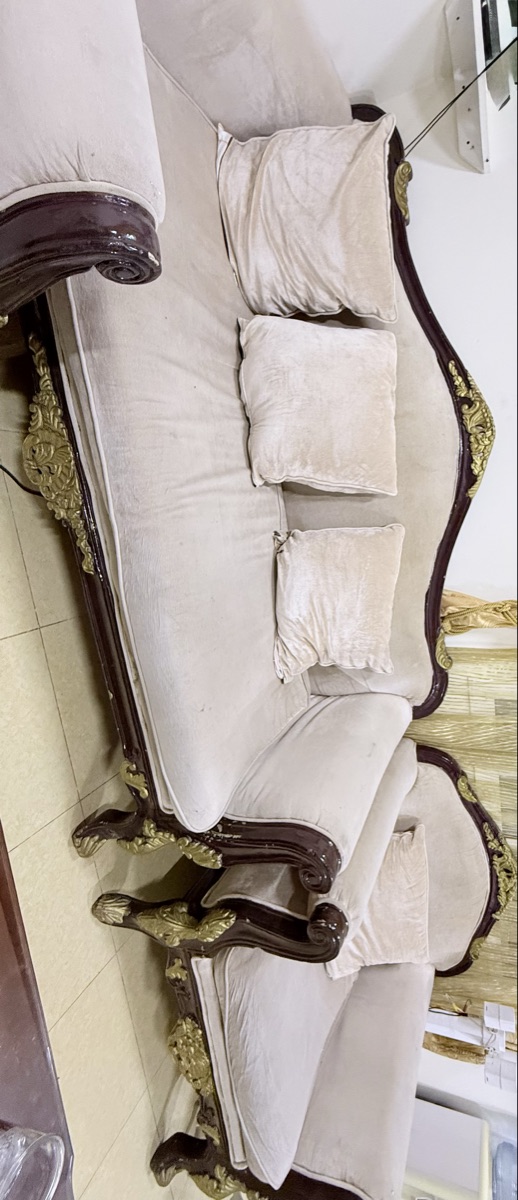 8 SEATER SOFA SET FOR SALE!! - Image 2