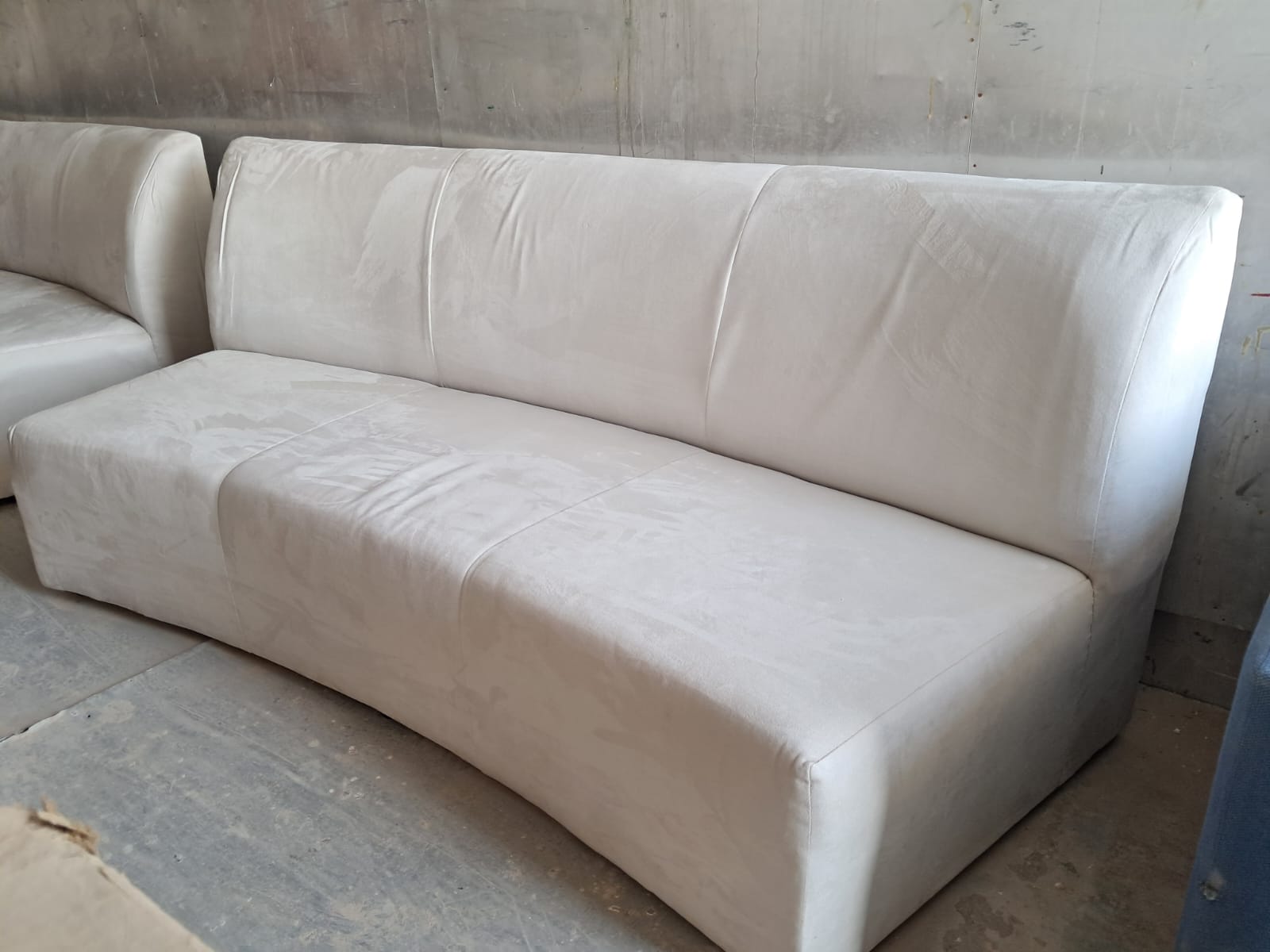 Stylish White Fabric Sofa –Excellent Condition - Image 1