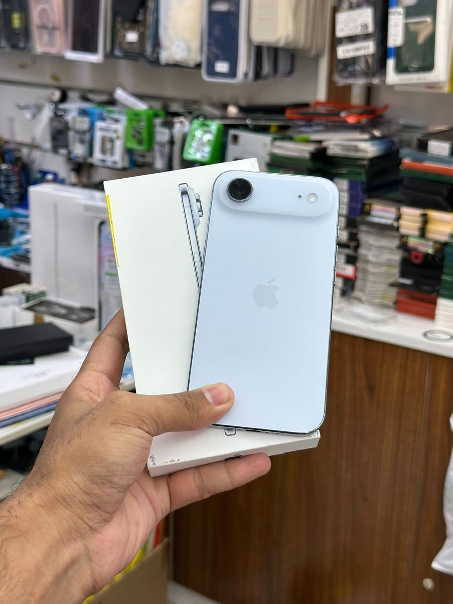 iPhone Air 256 GB - Image 1