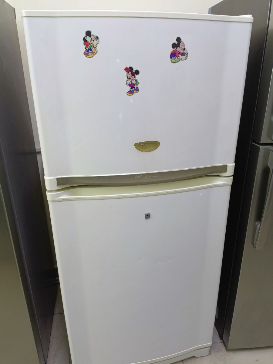 Sharp refrigerator - Image 1