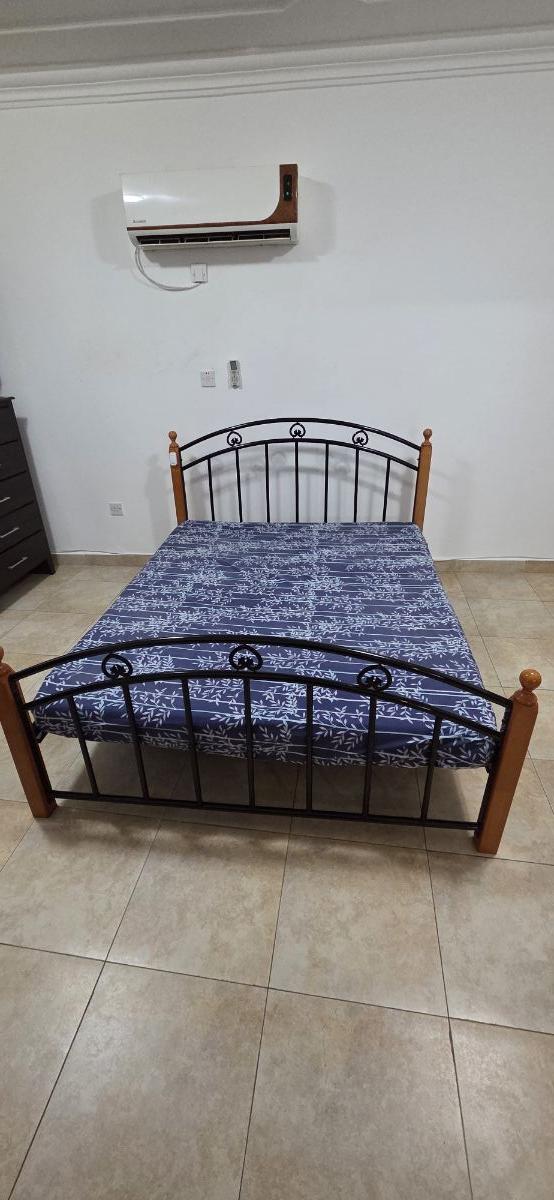 Urgent Sale - Queen size steel bed - Image 1