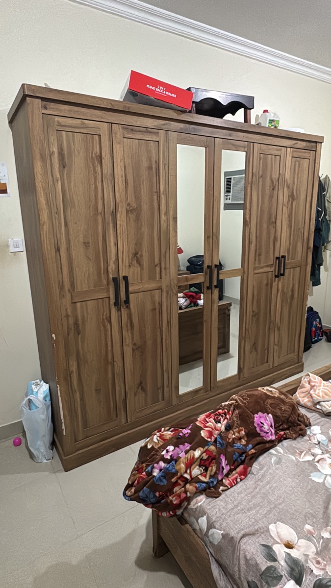 Bedroom set - Image 6