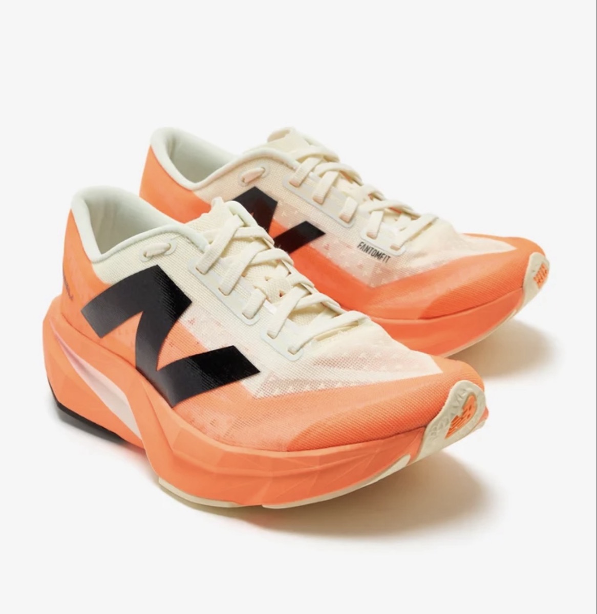 NEW BALANCE  FuelCell Rebel v4 sneaker - Image 3