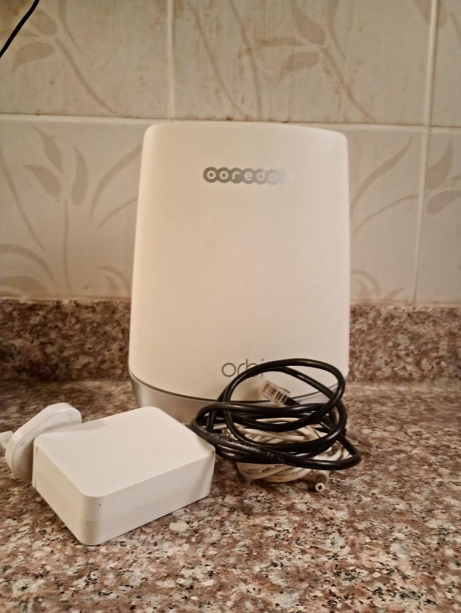 ORBI WIFI ROUTER 6 FOR SALE IN GOOD CONDITION - Image 1