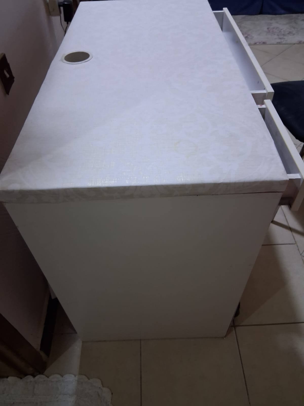 Study Table - Image 4