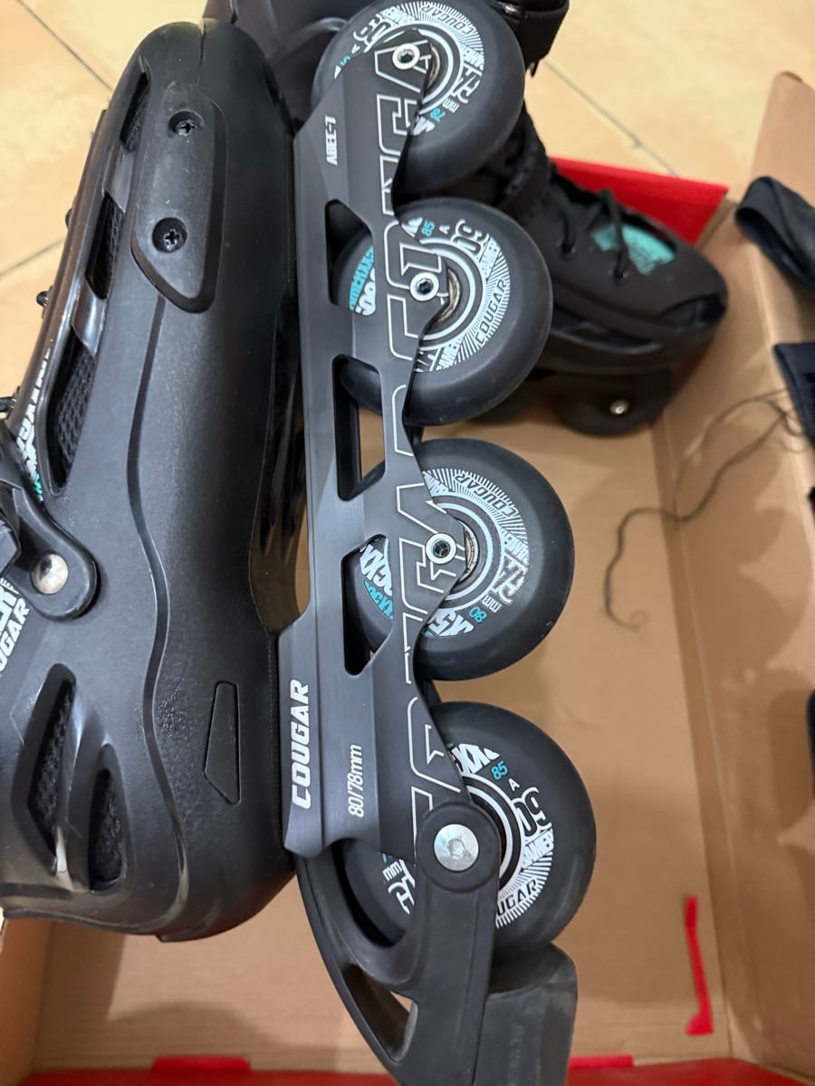 Skating Shoes Cougar Brand for Sale with Helmet and Full Accessories   - Image 4