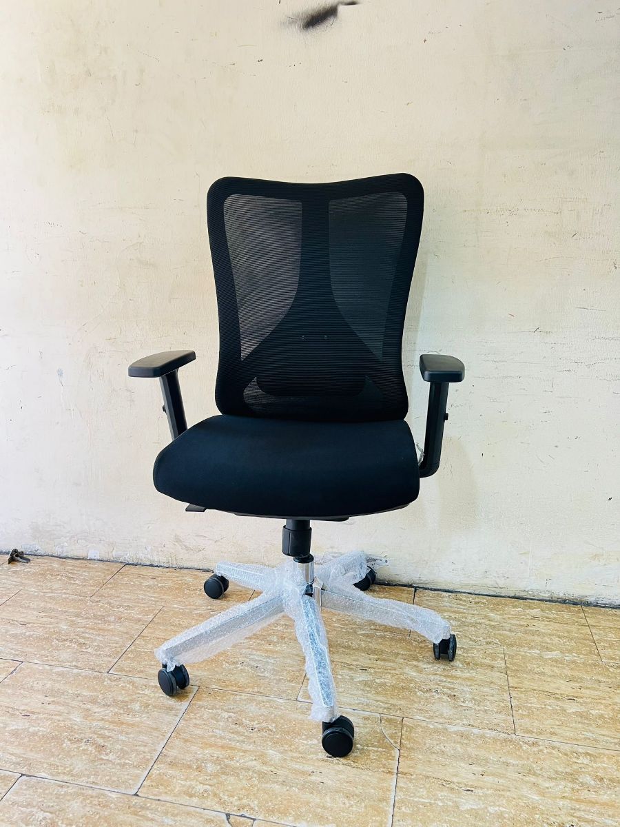Used office furniture selling and buy - Image 16
