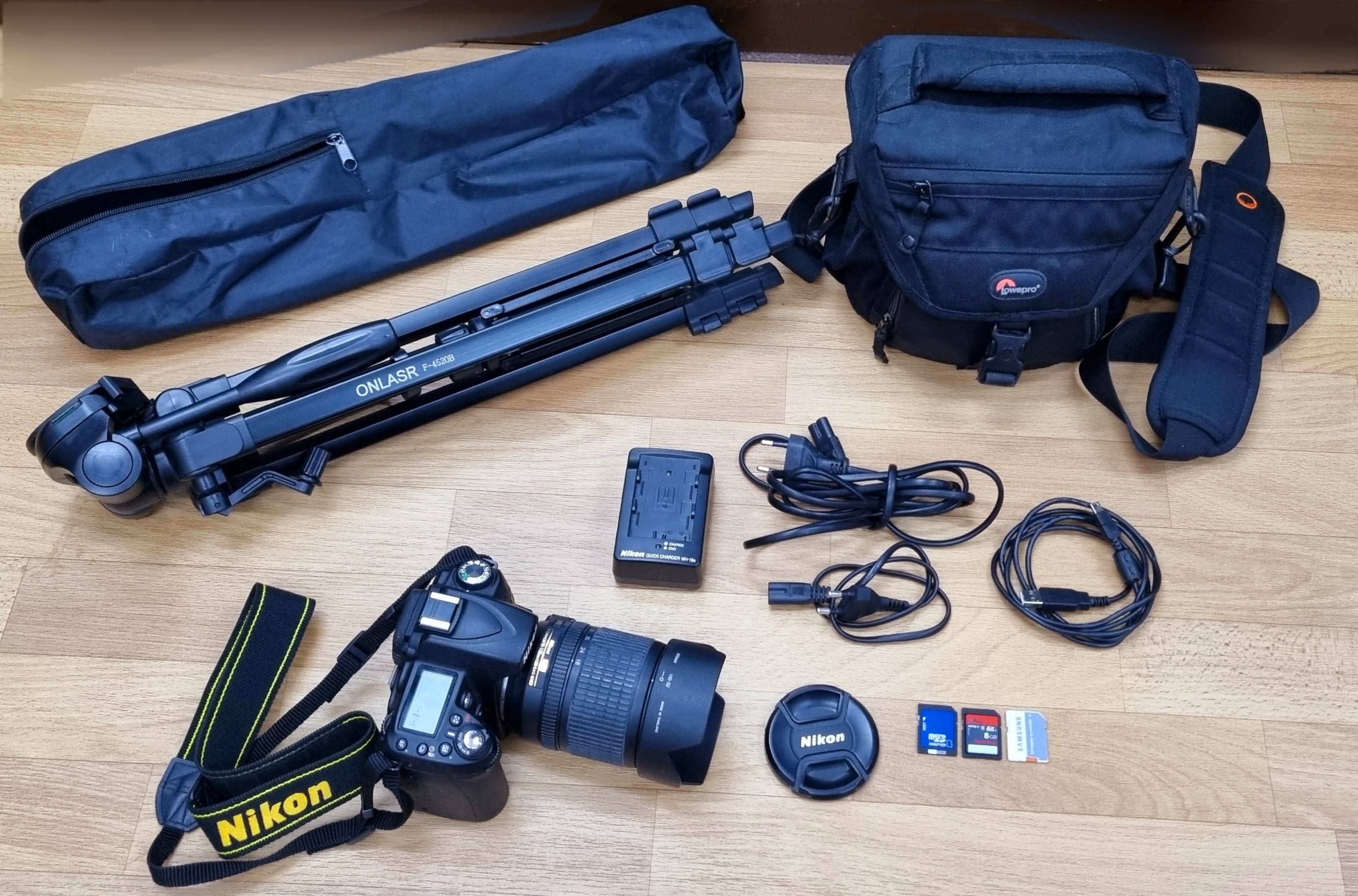 Nikon D90 - Image 1